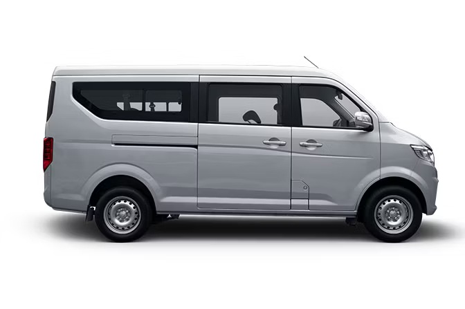 KYC EV 10 seater